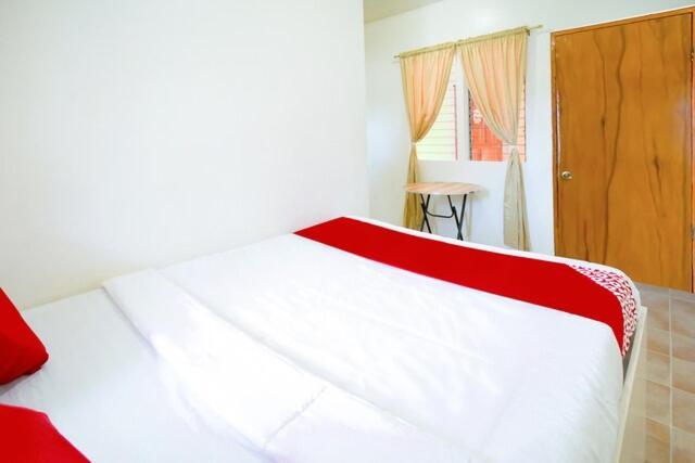 Jessa'S 5 Guests House Hotel Моалбоал Екстериор снимка